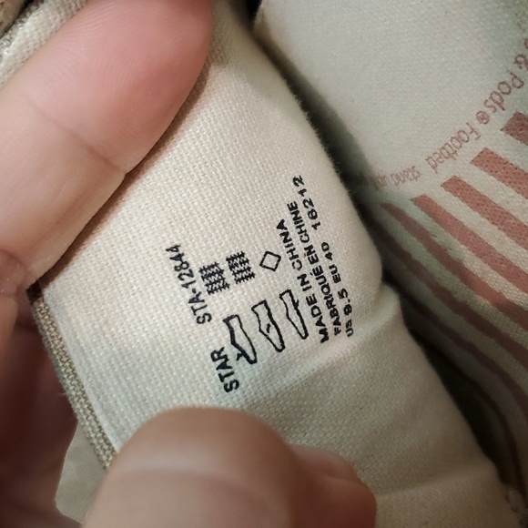 Taos Womens Star Sneakers shoes sz 9.5 - Picture 12 of 12